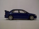 1:18 Auto Art Mitsubishi Lancer Evo VII 2001 Octane Blue Pearl. Subida por Morpheus1979